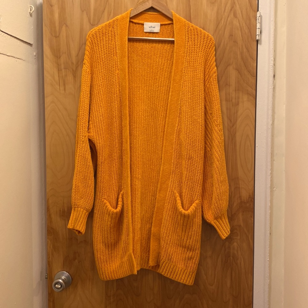 Aritzia Wilfred Rourke Sweater